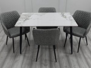 ARIANA TABLE + 4