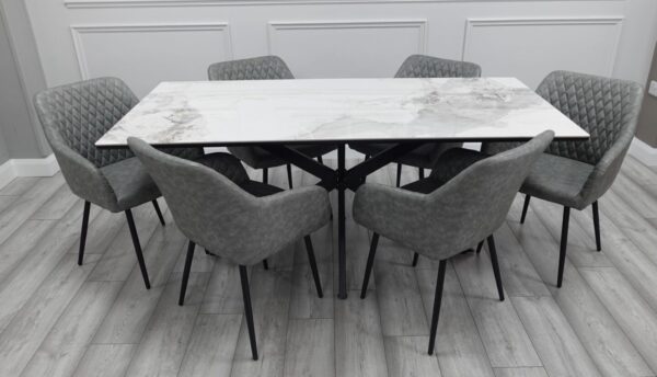 ARIANA TABLE + 6