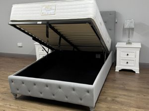 Alternative view of KENSINGTON GAS LIFT